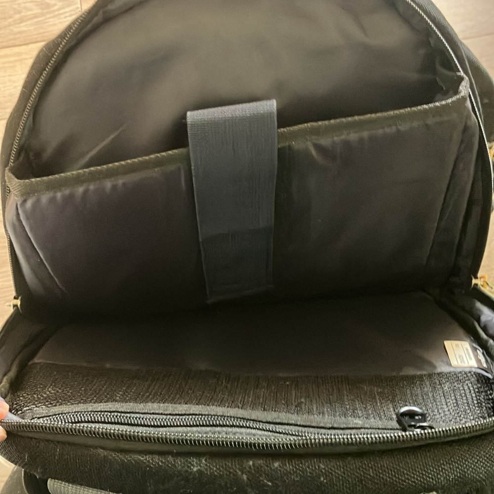 Targus Heavy Duty Laptop Backpack - Picture 7 of 9